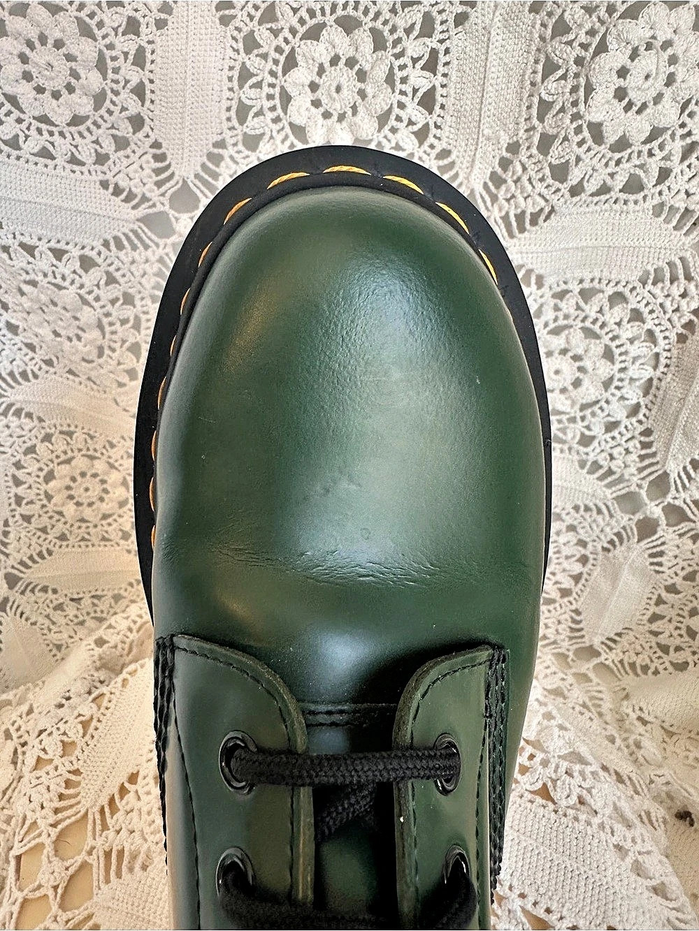 Dr. Martens 1460 Green Smooth Leather 8-Eye Boots Ankle Combat Size 9 GUC - Picture 9 of 10